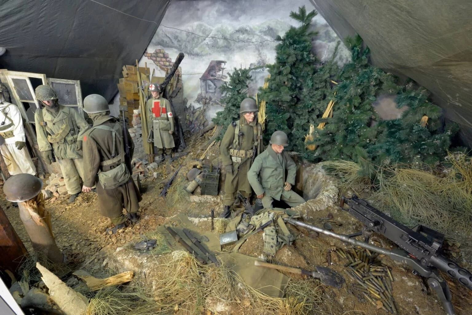 Historical WW2 Tour with Visit Luxembourg Tours in Luxembourg