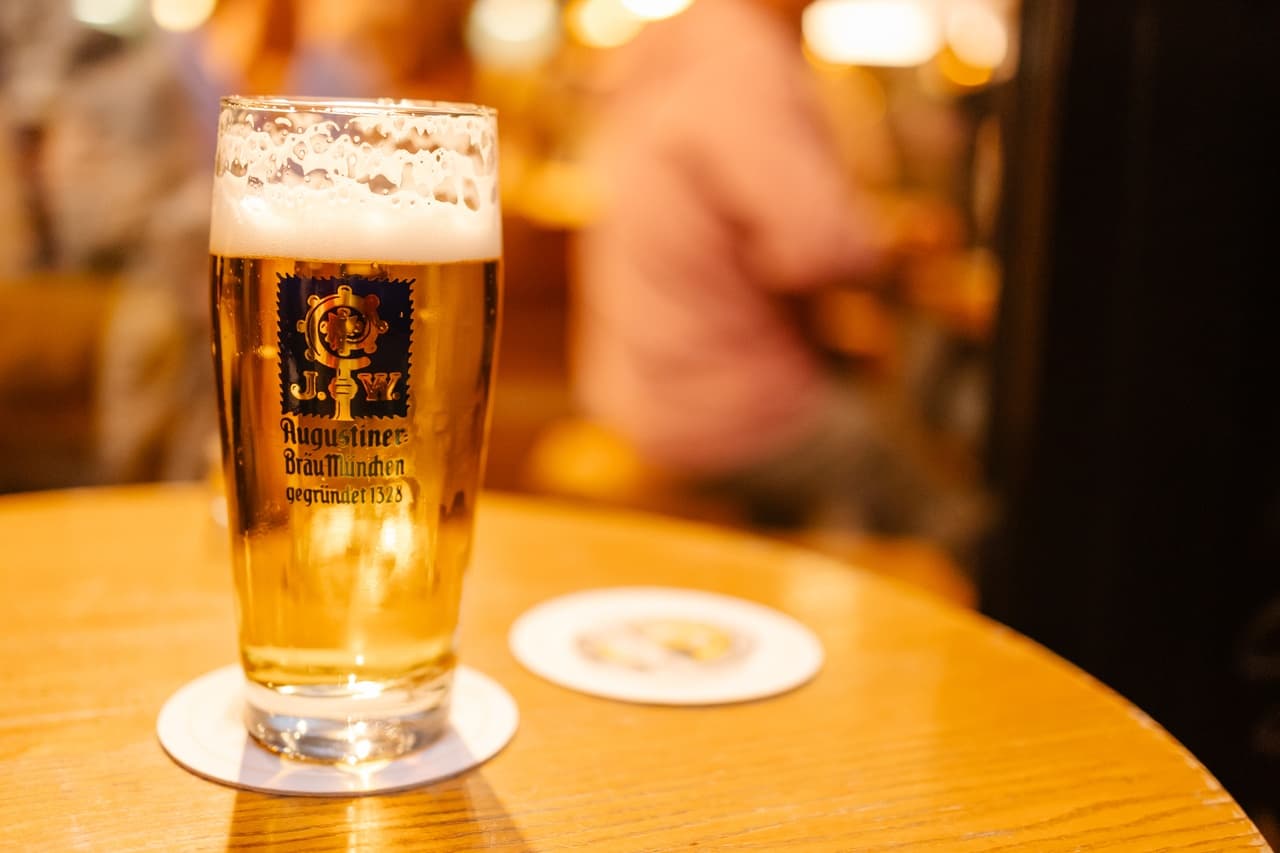 Munich Altstadt Beer Tour with Adventure World Tours