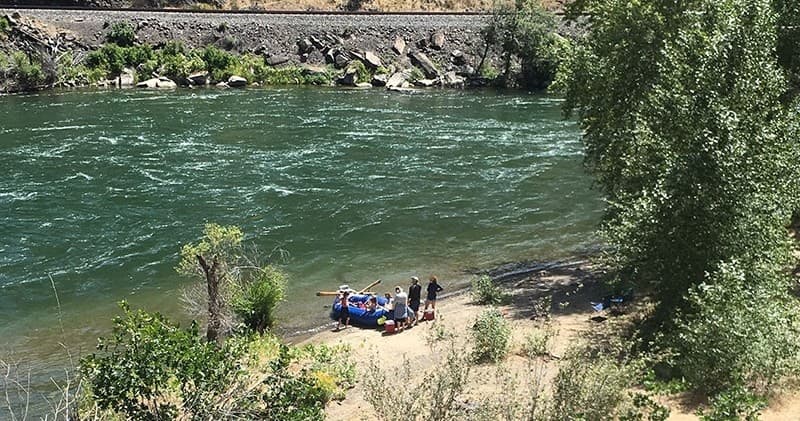 Family Float Trip with Crow Creek Fly Shop in Roslyn, WA