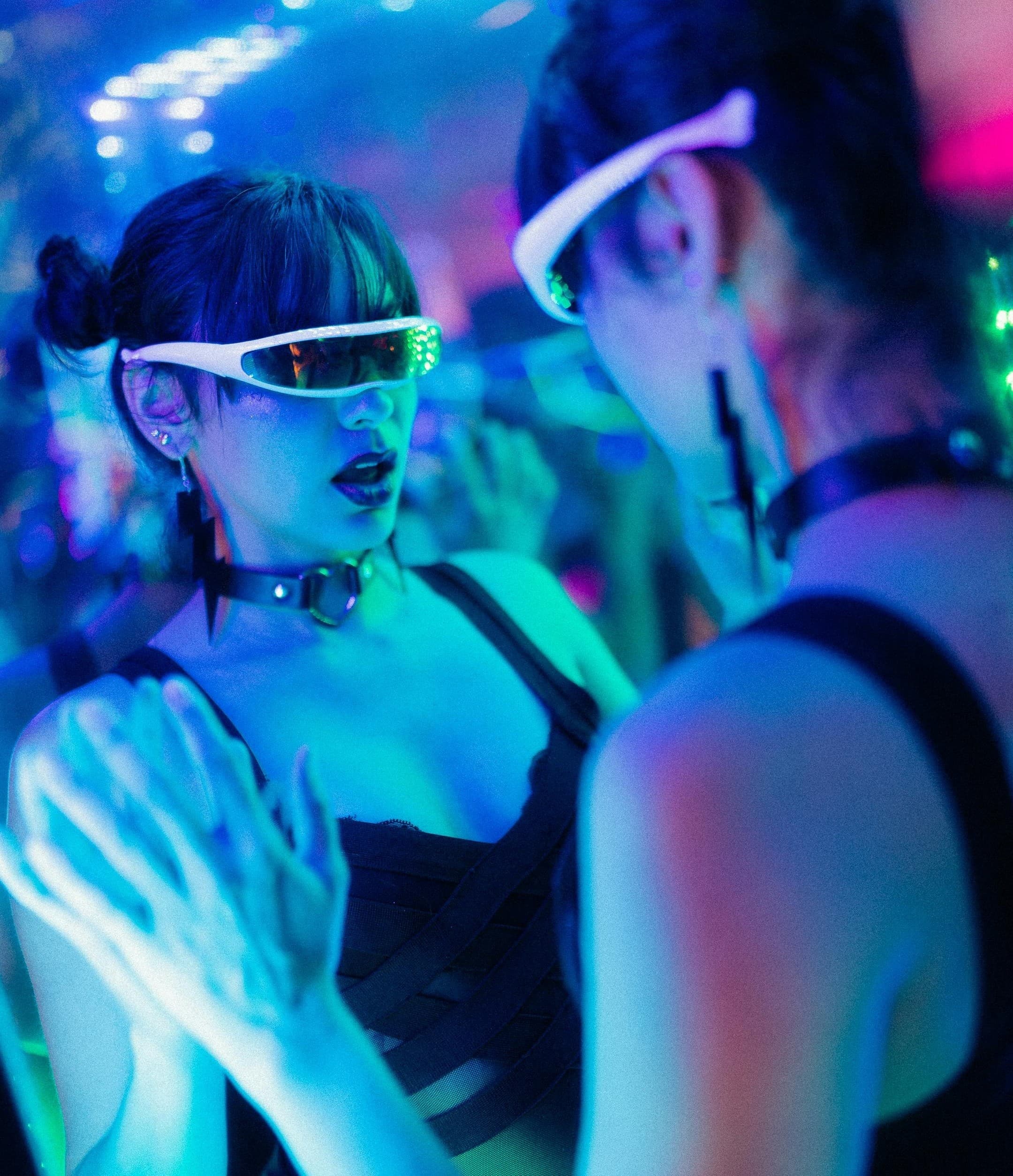 Inside Berlin Club Culture: Exclusive Early-Access Tour & Outfit Guide