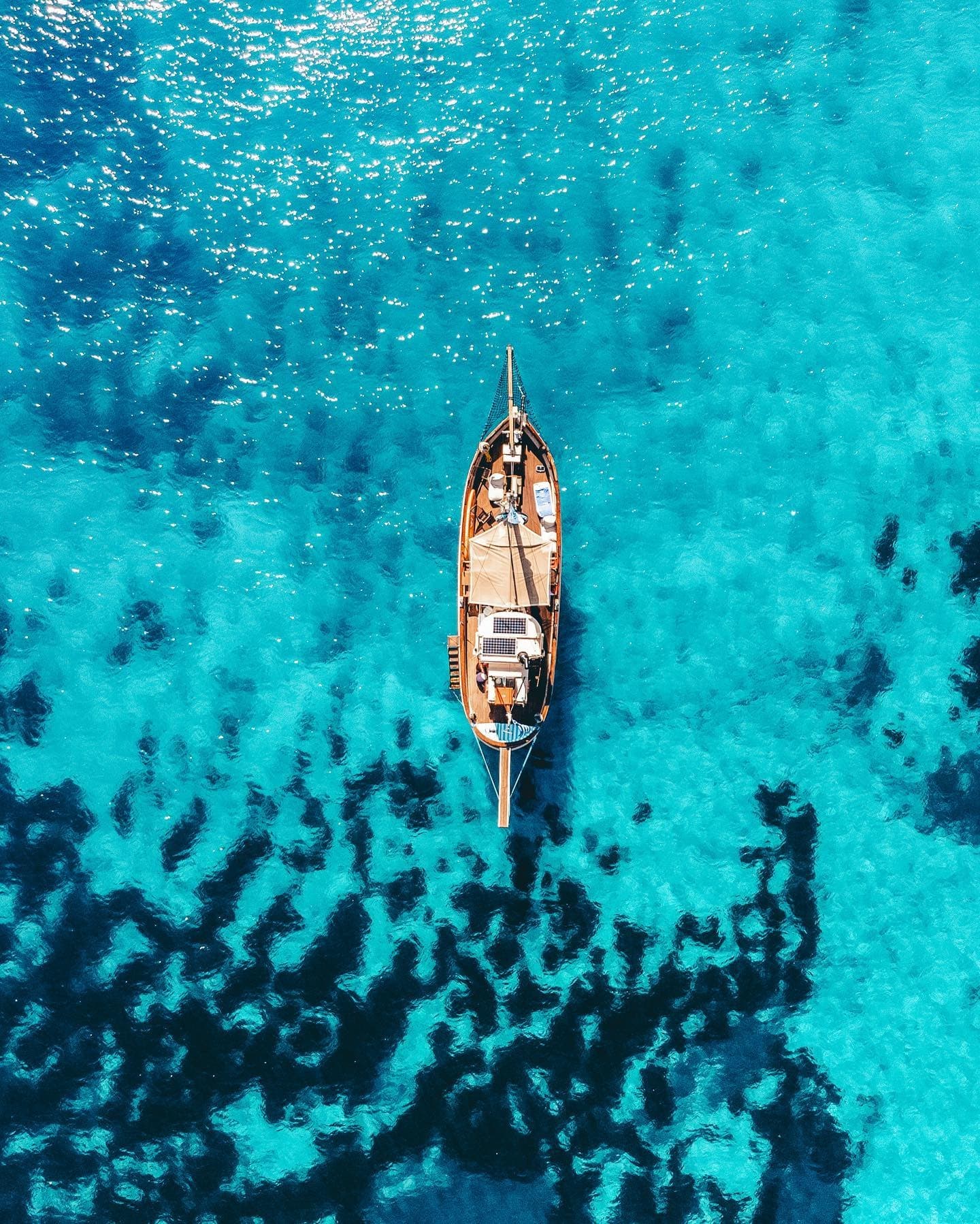Multi Day Cruise with Ionian Spirit Wooden Trawler in Lefkada