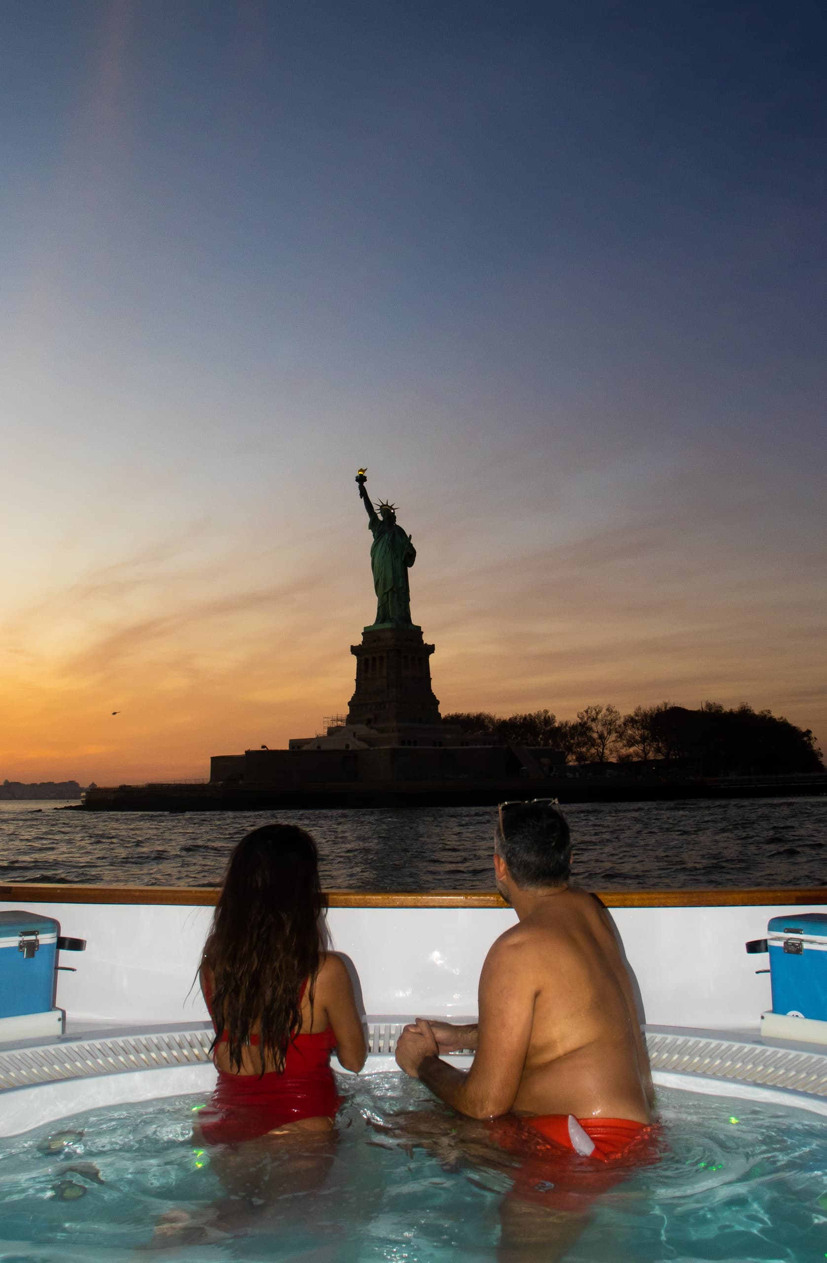 Private Hot Tub Date Night in NYC with Sea the City