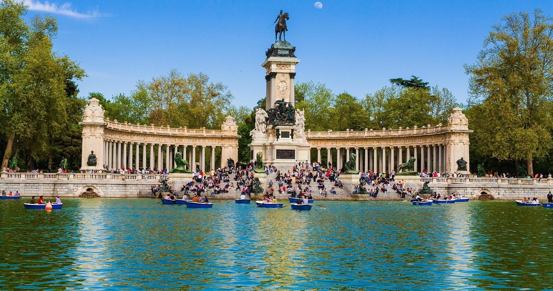 Retiro Park Walks with Iberian Events S.L in Madrid
