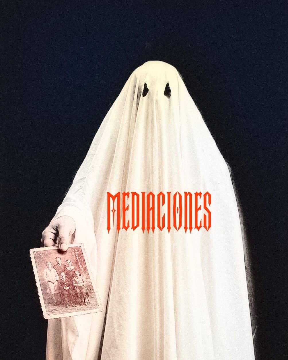 Mediaciones: Intimate Séance-Theater in Madrid’s Delicias photo 4