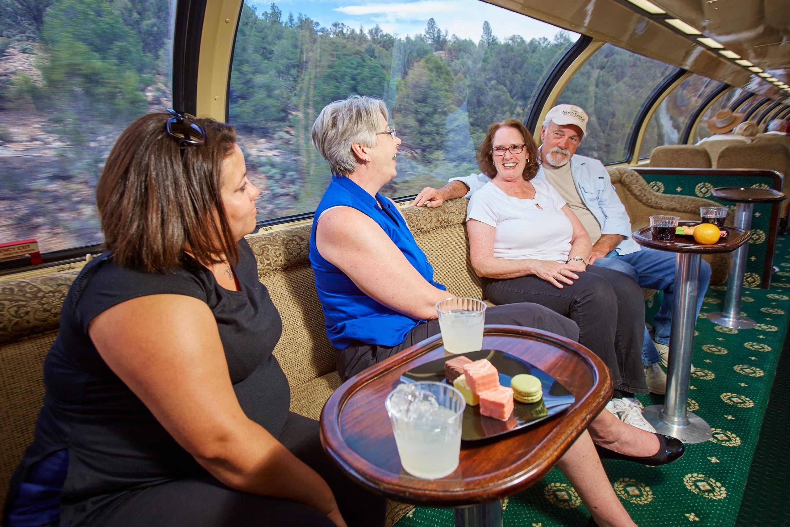 luxury-dome-class-grand-canyon-railway-dome-parlor-experience photo 1