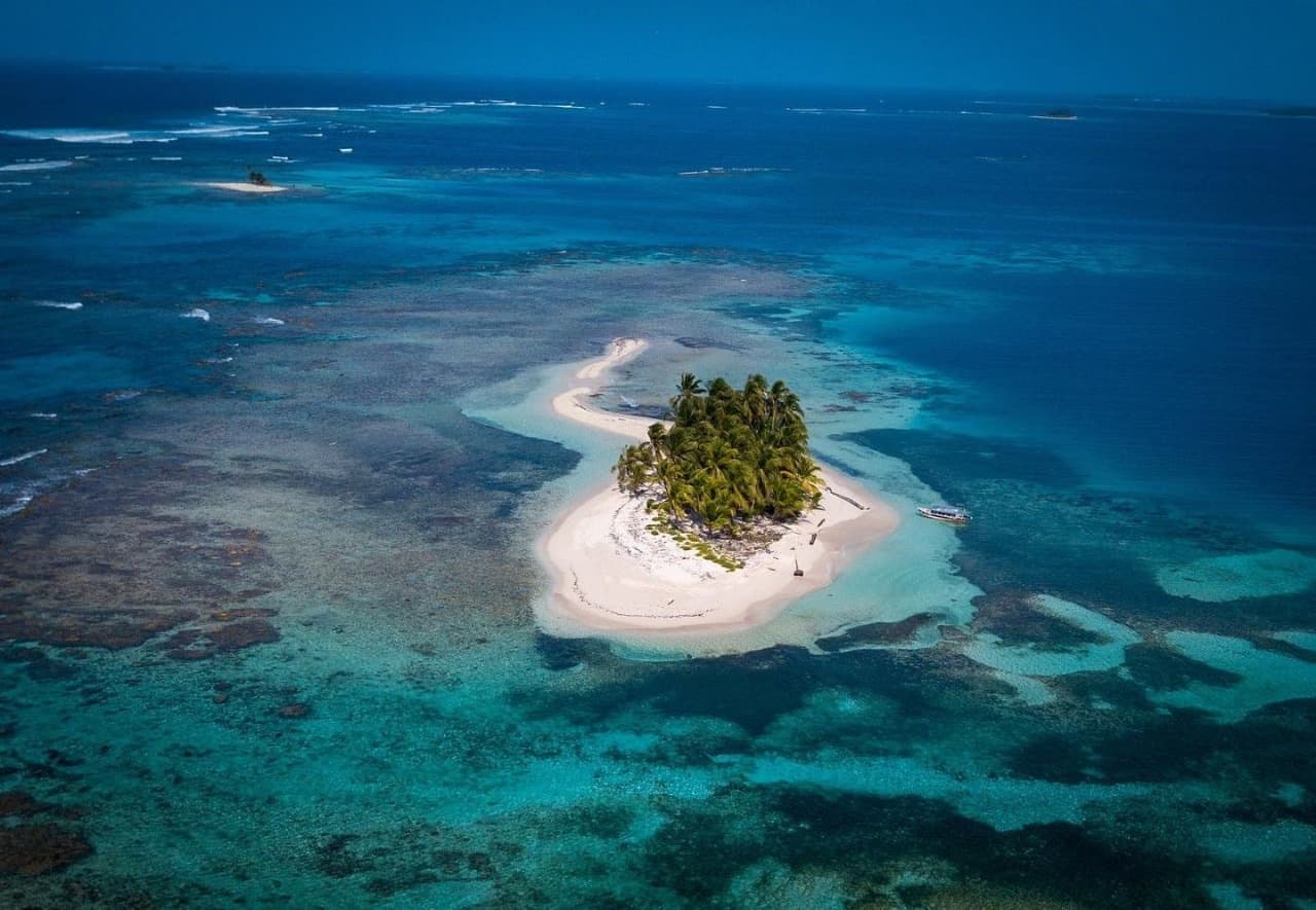 San Blas Full Day Trip: One-Day Guna Yala Island Adventure from Panama City