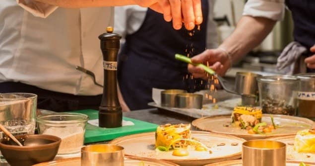 Corporate Food Tour in Birmingham with The Restaurant Touring Company