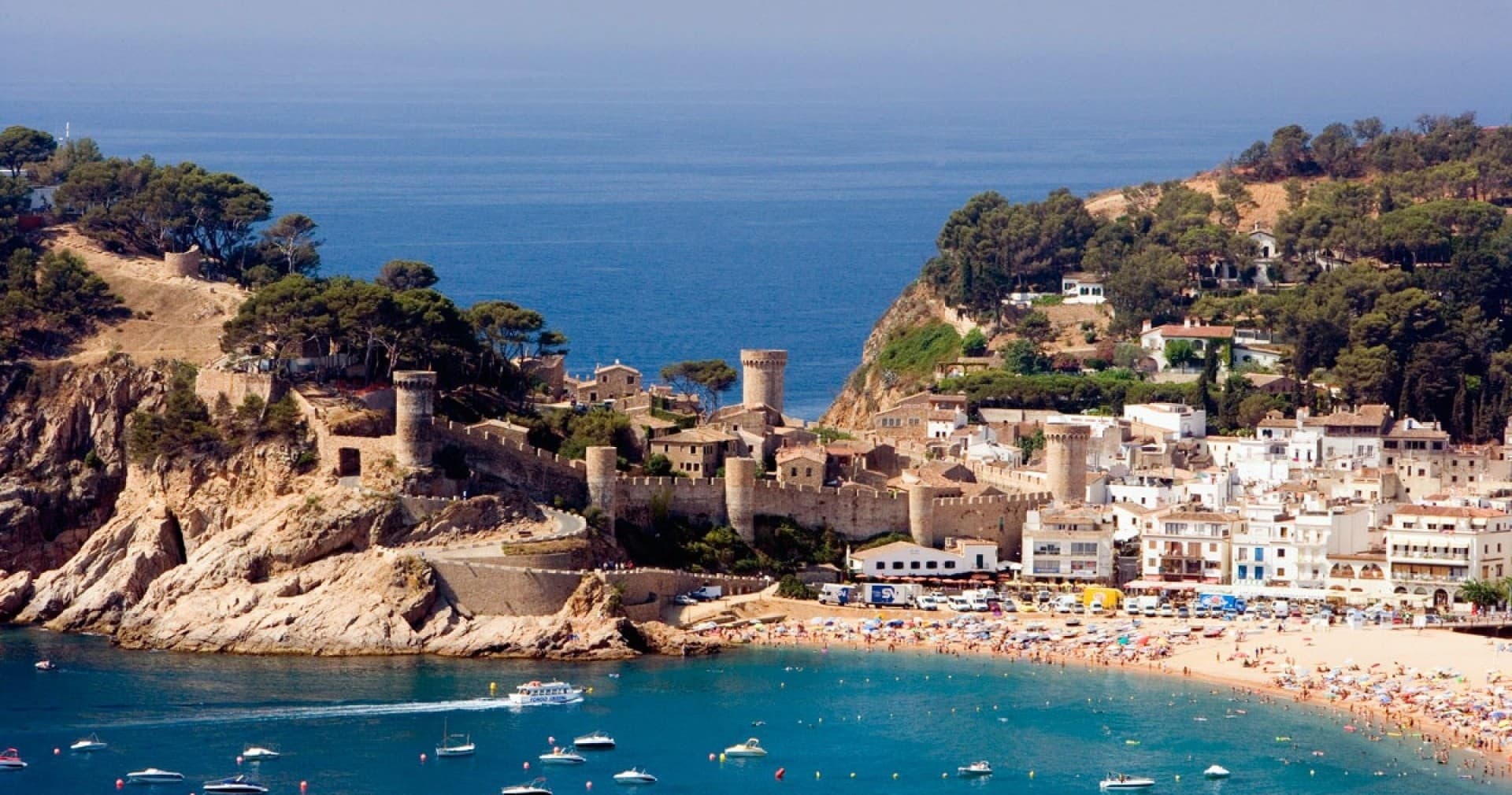 Water Activities: Costa Brava Boat Tour with In Out Barcelona