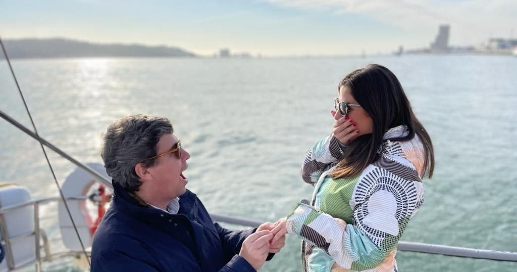 Romantic Sailing Proposal with Lisbon Boats on Tejo River
