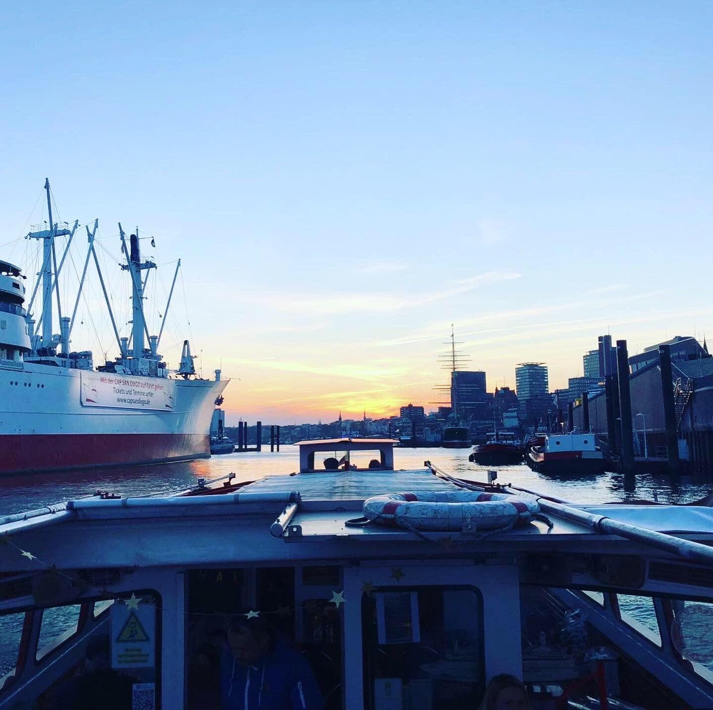 Harbor Cheese & Wine Cruise with Maritime Circle Line