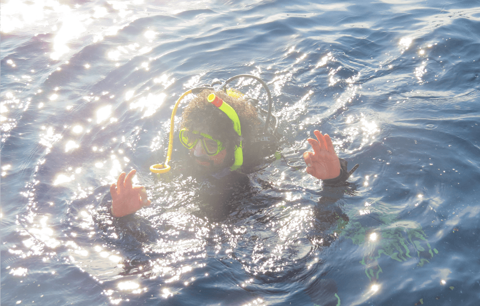 Divemaster Training with Alquiler de Barcos y Servicios Subacuaticos