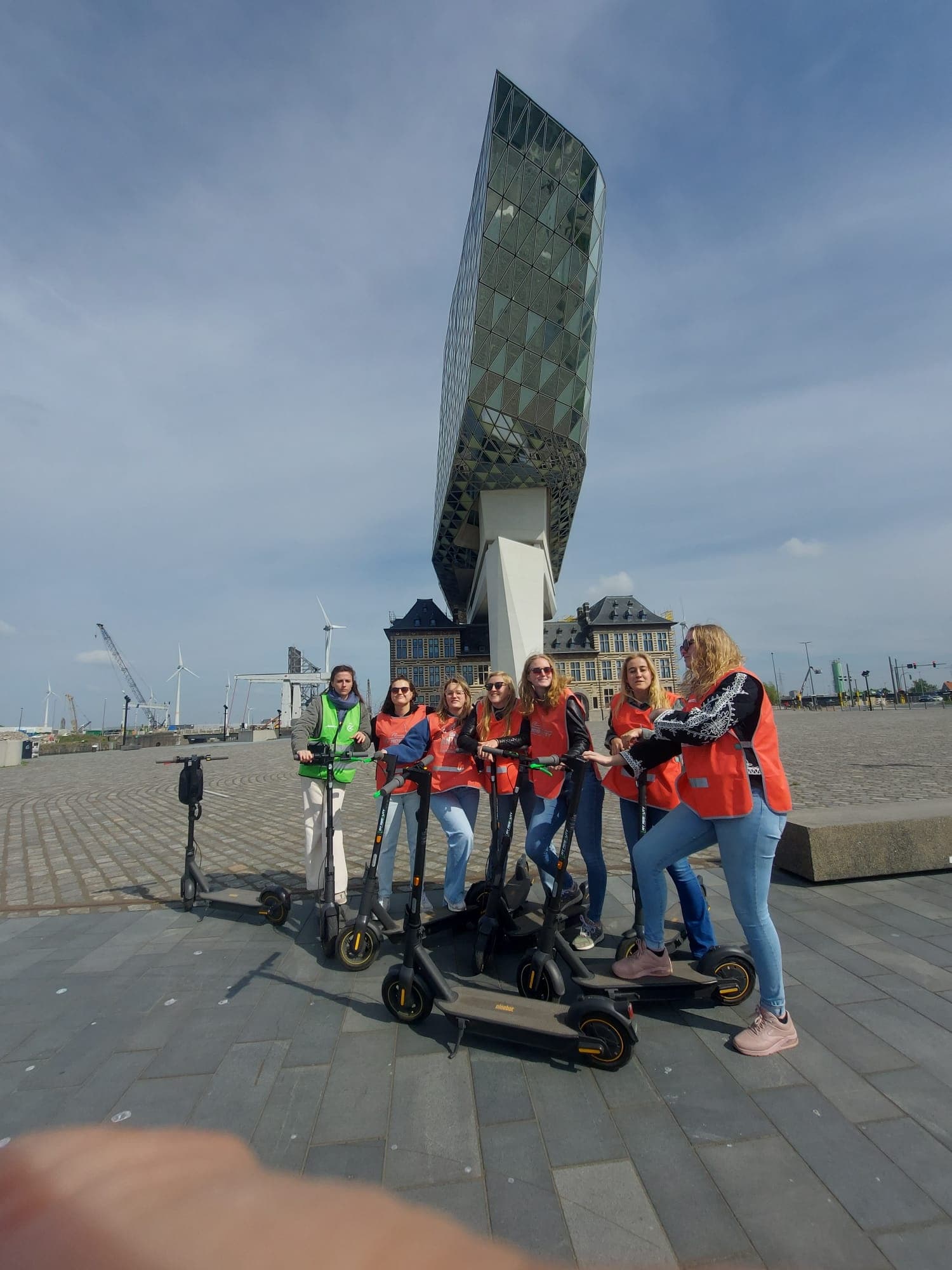 Electric Step & Bike Adventure in Antwerp City