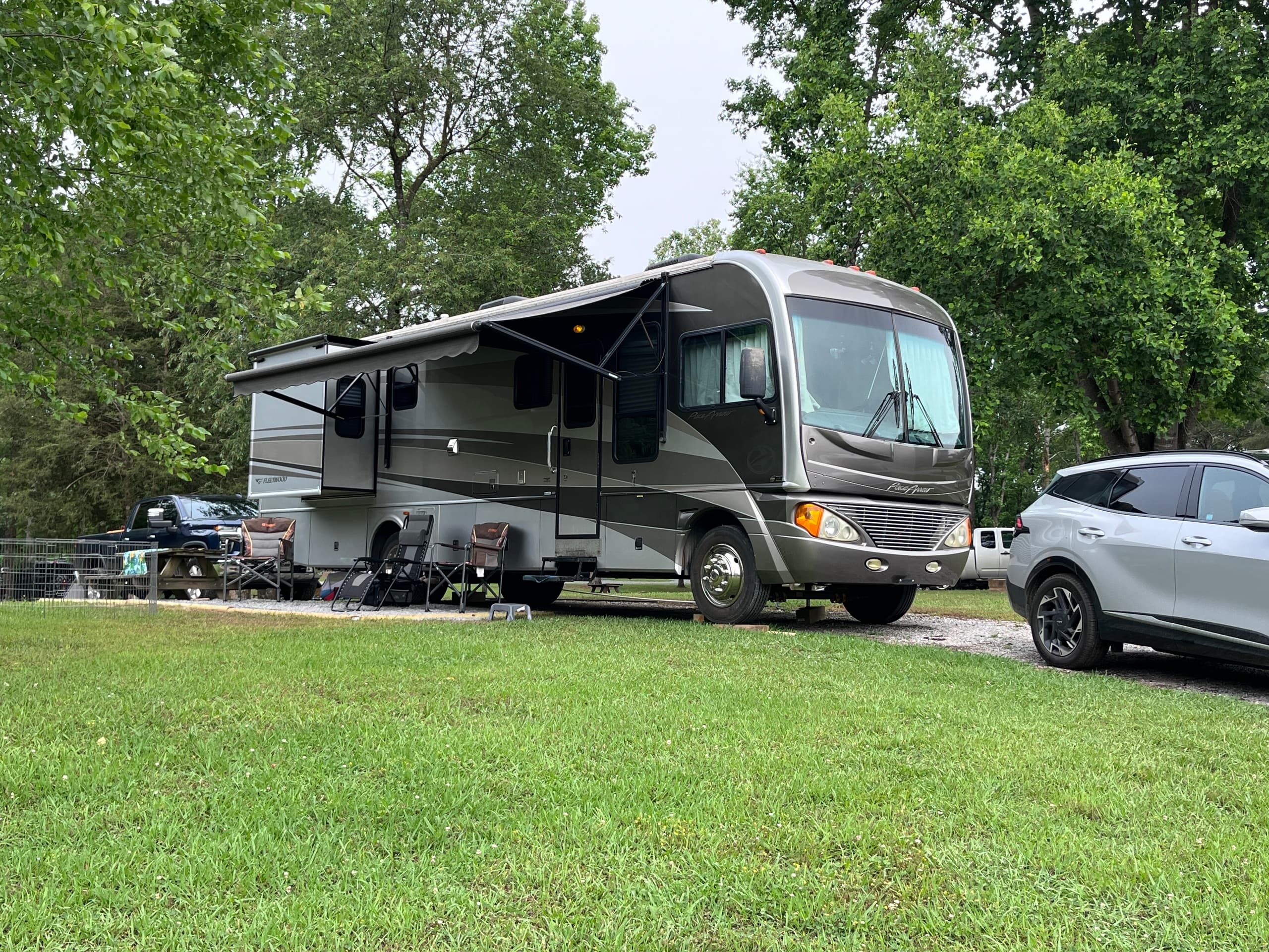 Camping & RV - Adventures Unlimited: Secluded Site in Nature