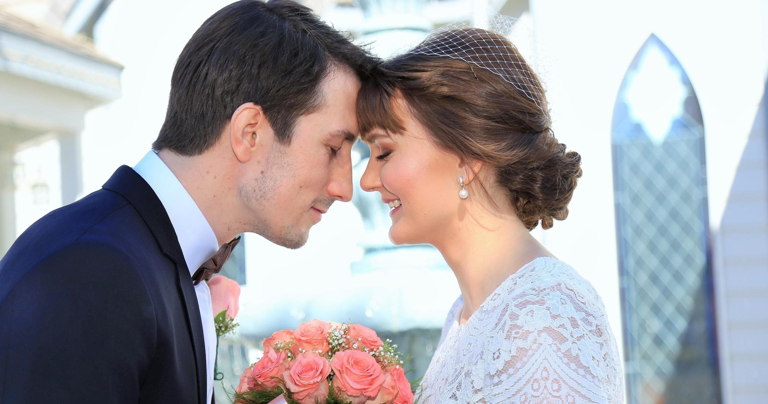 Say I Do: Intimate Vegas Wedding Experience