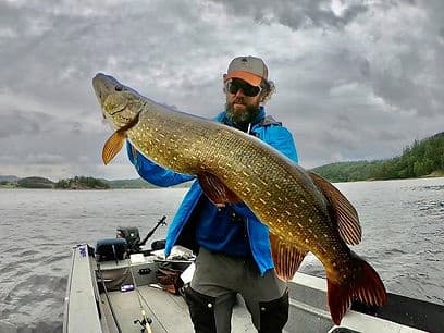 Predator Boat Fishing Experience with Angler Pilot in Kristiansand