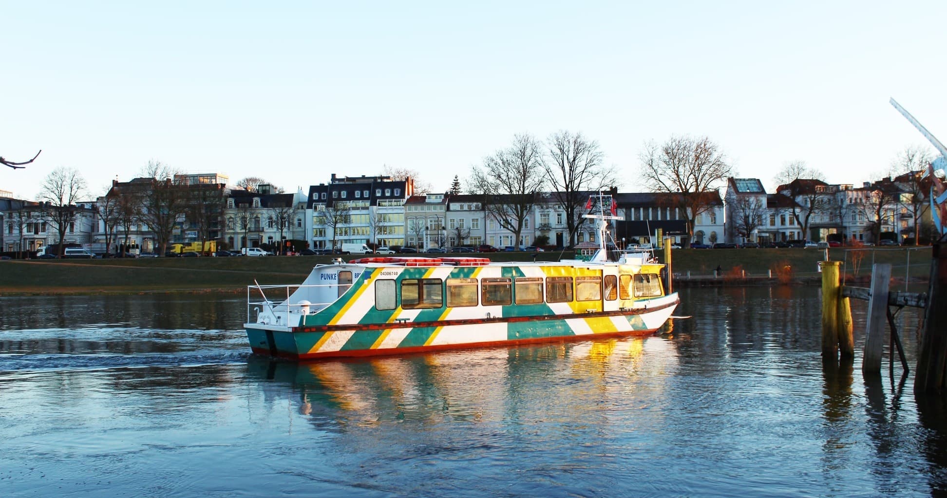 Water Activities with Hal Över: Scenic Waterway Trip from Blumenthal to Brake