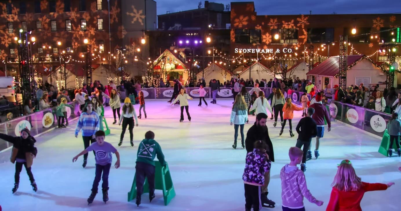 Paristown Public Skating at Crystal Ice Rink — 1-Hour Sessions for Families & Dates