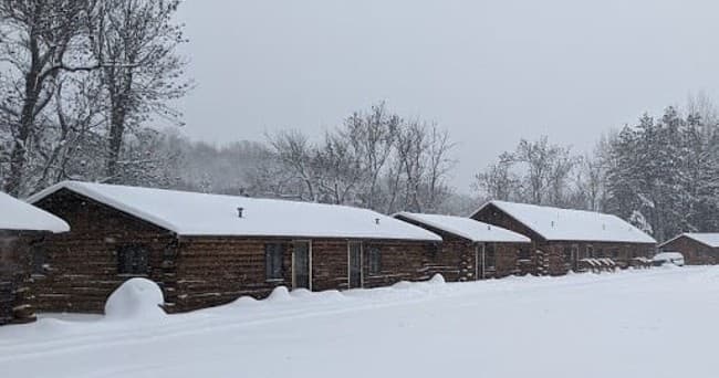 Duplex Cabin Rental at Paint River in Crystal Falls, MI