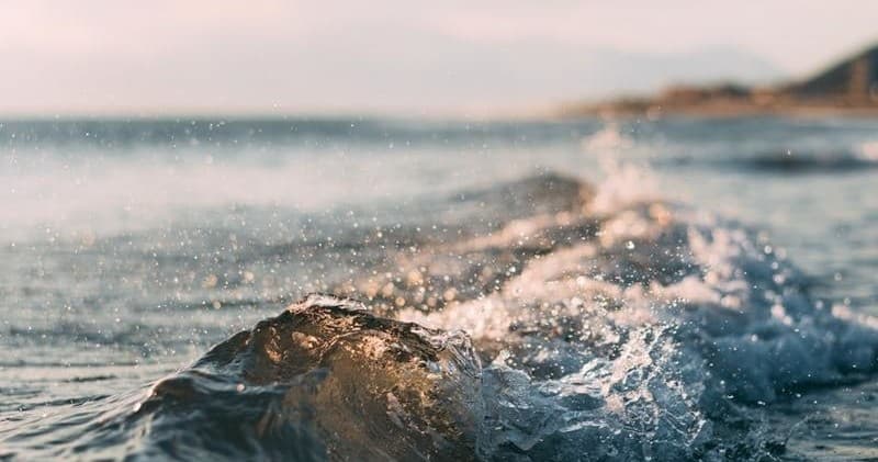 Madrid Boat Rental with WakeA Experience: Water Adventures in Spain