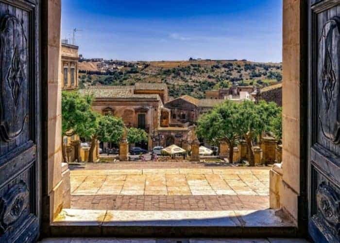 Etna Villages & Taormina Day Trip with Discovery Guided Tours