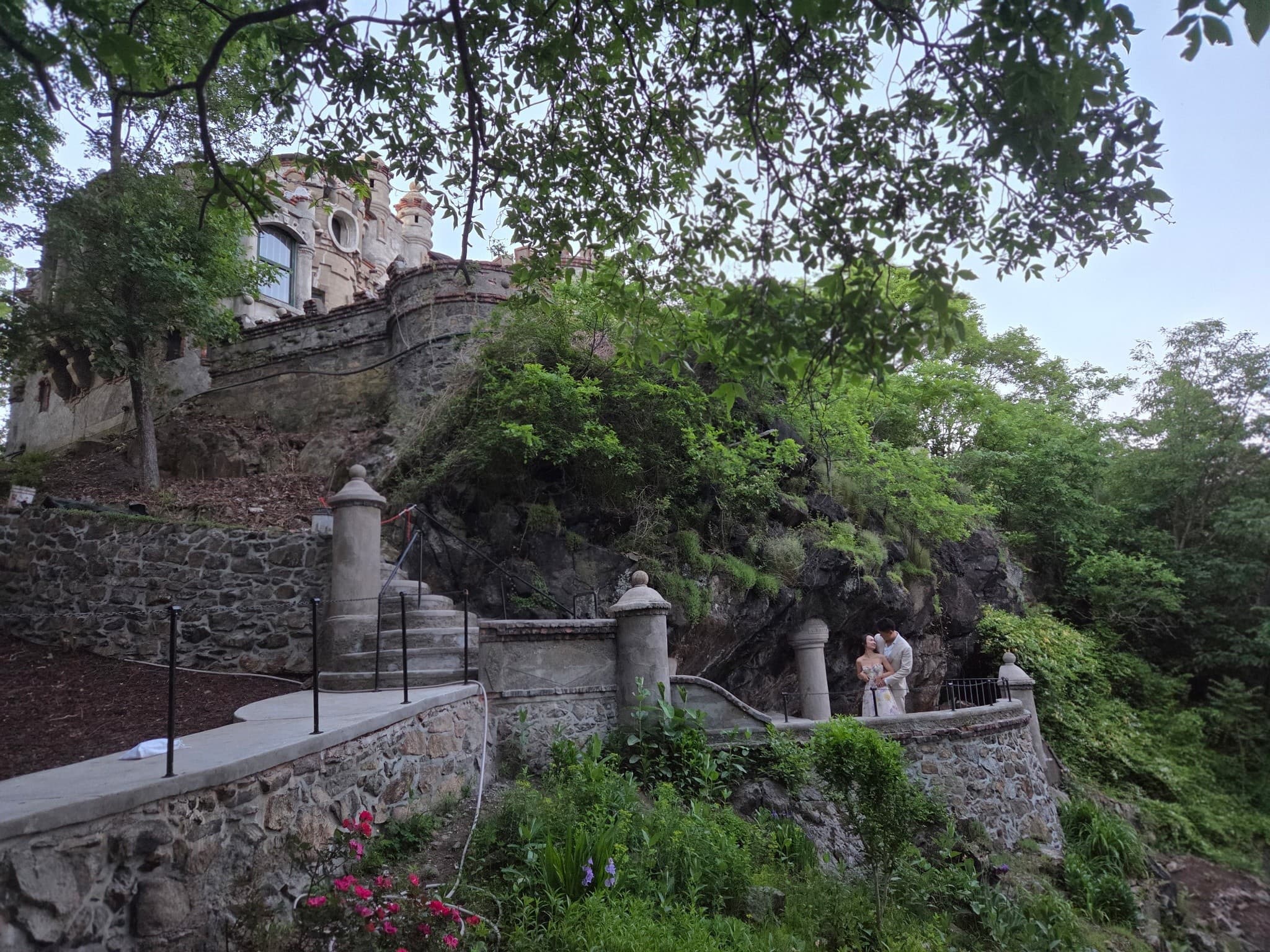 Bannerman Island Cruise & Walking Tour: Pollepel Island, Grotto Access from Beacon photo 1