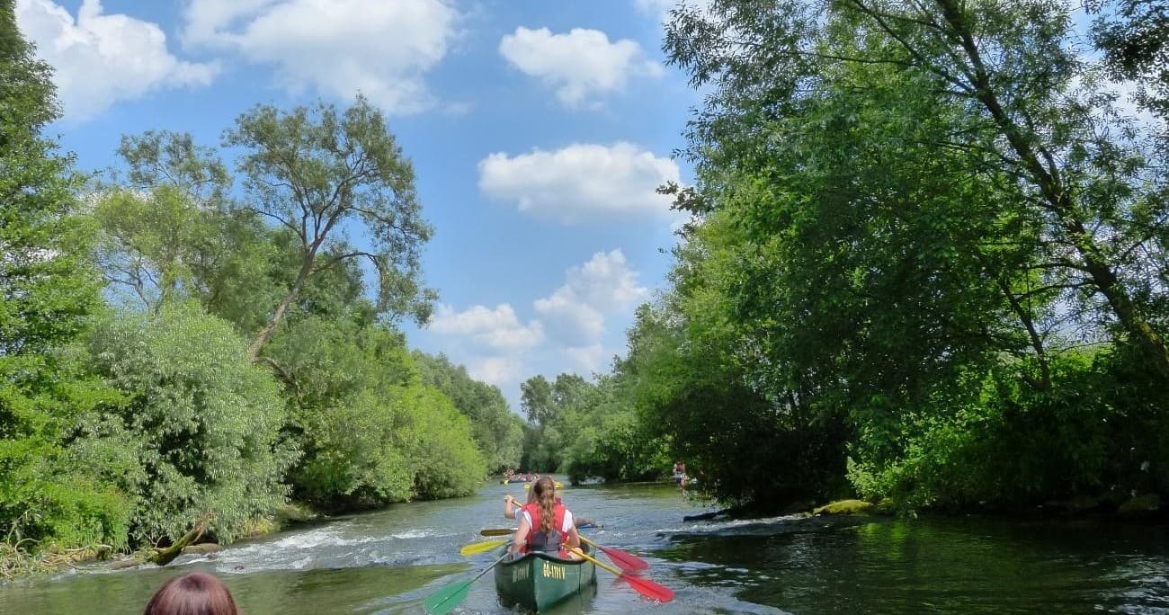 Water Activities: Haueda Canoe Tour in Trendelburg