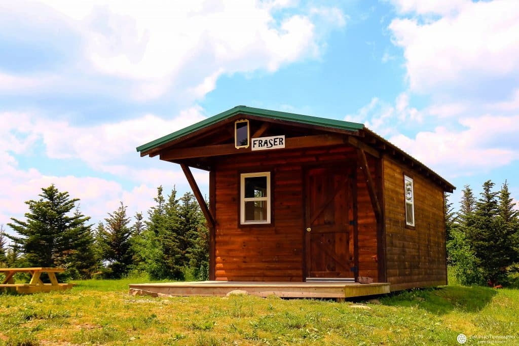 Fraser Cabin: Rustic Non-Electric Cabin Near Andover Trails