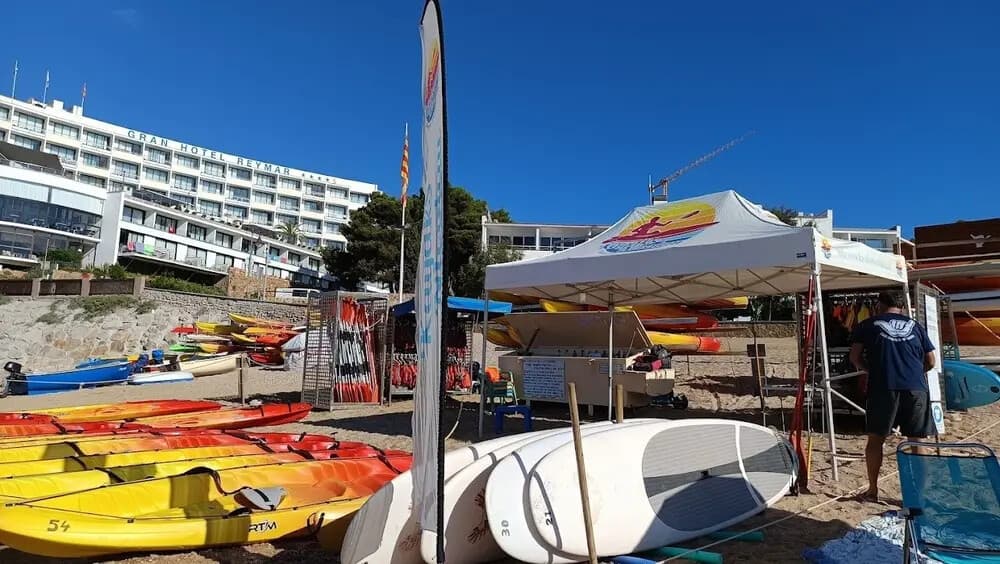 Paddle the Caves of Cala Giverola: Beginner SUP Rentals in Tossa de Mar photo 4