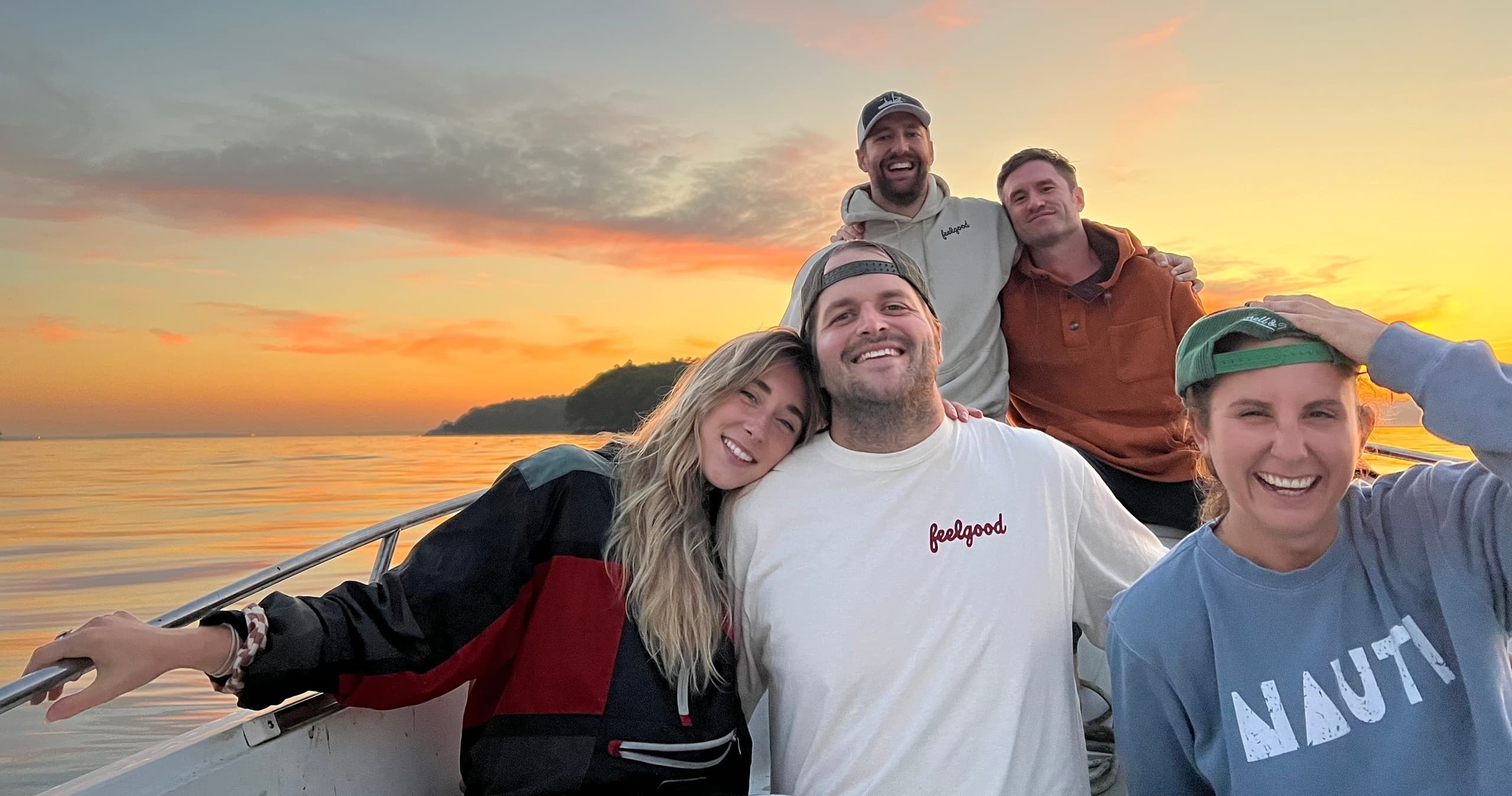 Water Activities & Nauti Sisters Sea Farm: Sunset Coastal Escape in Yarmouth