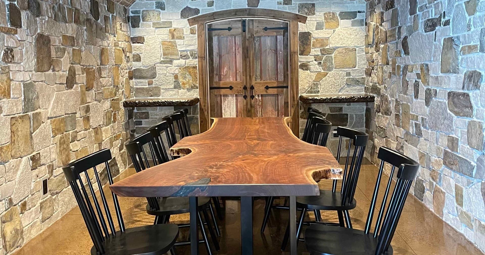 Pappouli’s Wine Tasting Experience in Grant, Minnesota