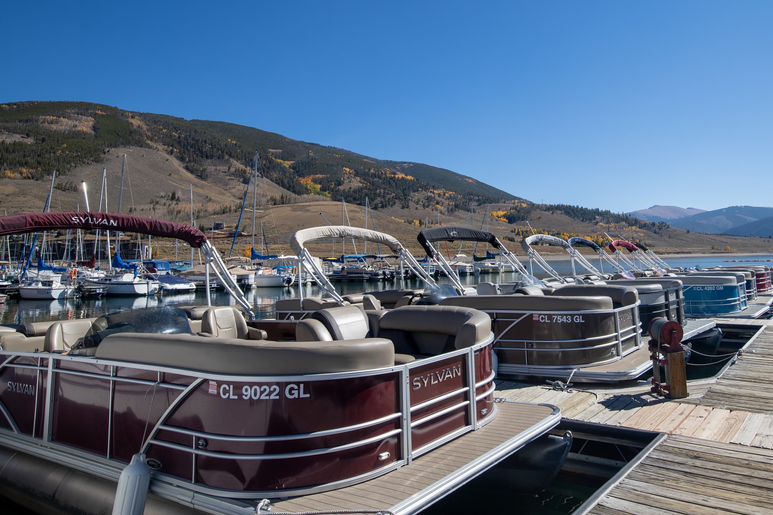 Boat Charters with Dillon Marina: Scenic Pontoon Cruises
