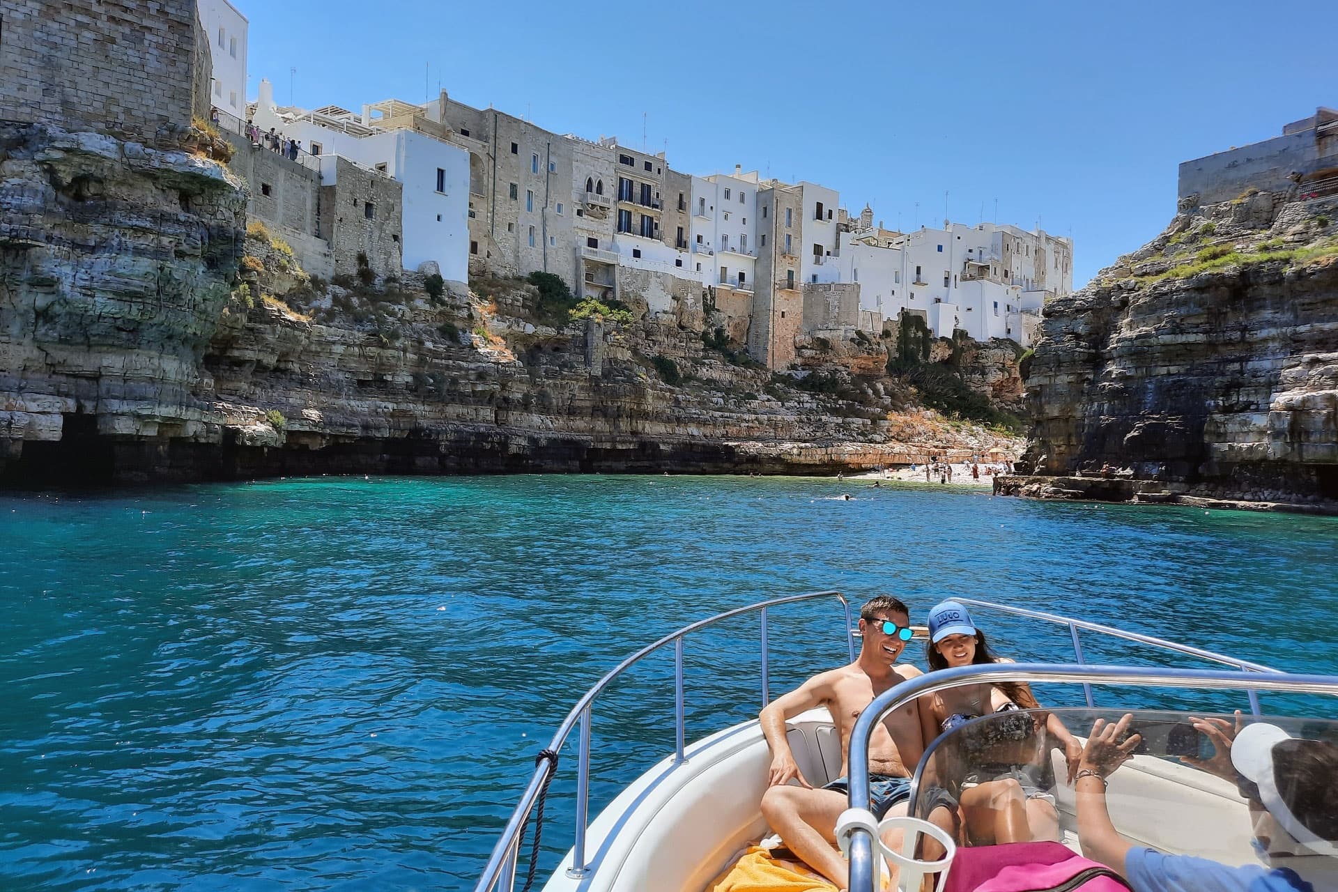 Isola Blu Boat Tour: Polignano a Mare Coastal Cruise