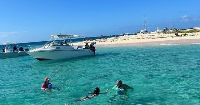 Private Charter Boat Tour from Palmas Del Mar to Culebra