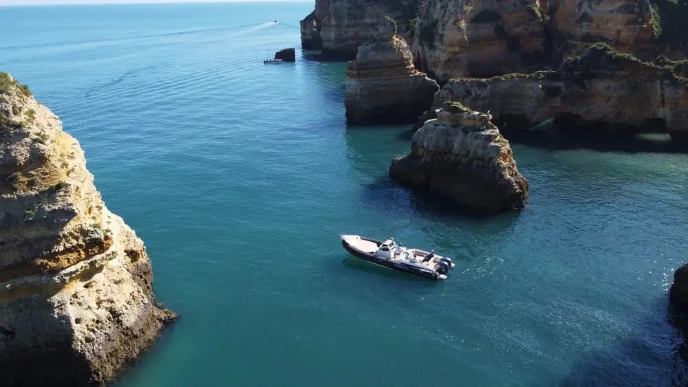 Private Benagil Cave & Hidden Coves Cruise from Lagos photo 2