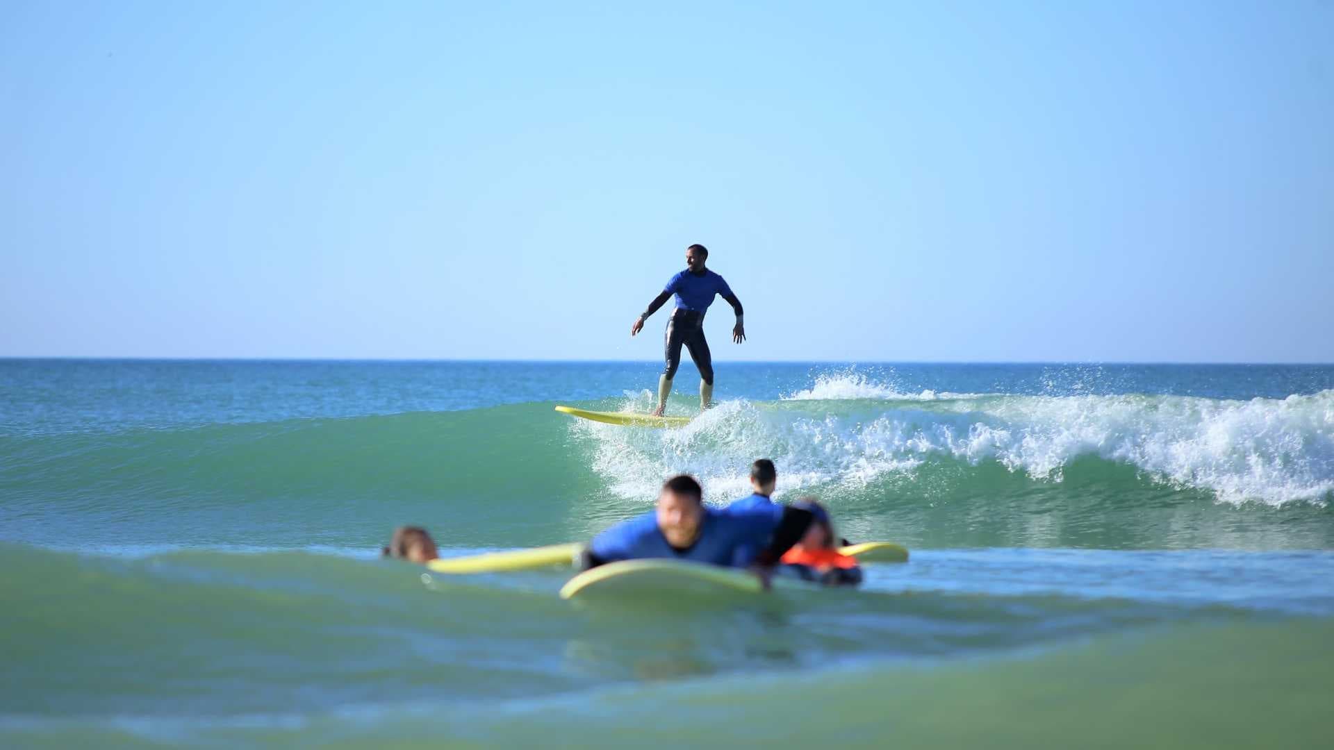 Private 2-Hour Surf Lesson at Praia da Galé in Albufeira