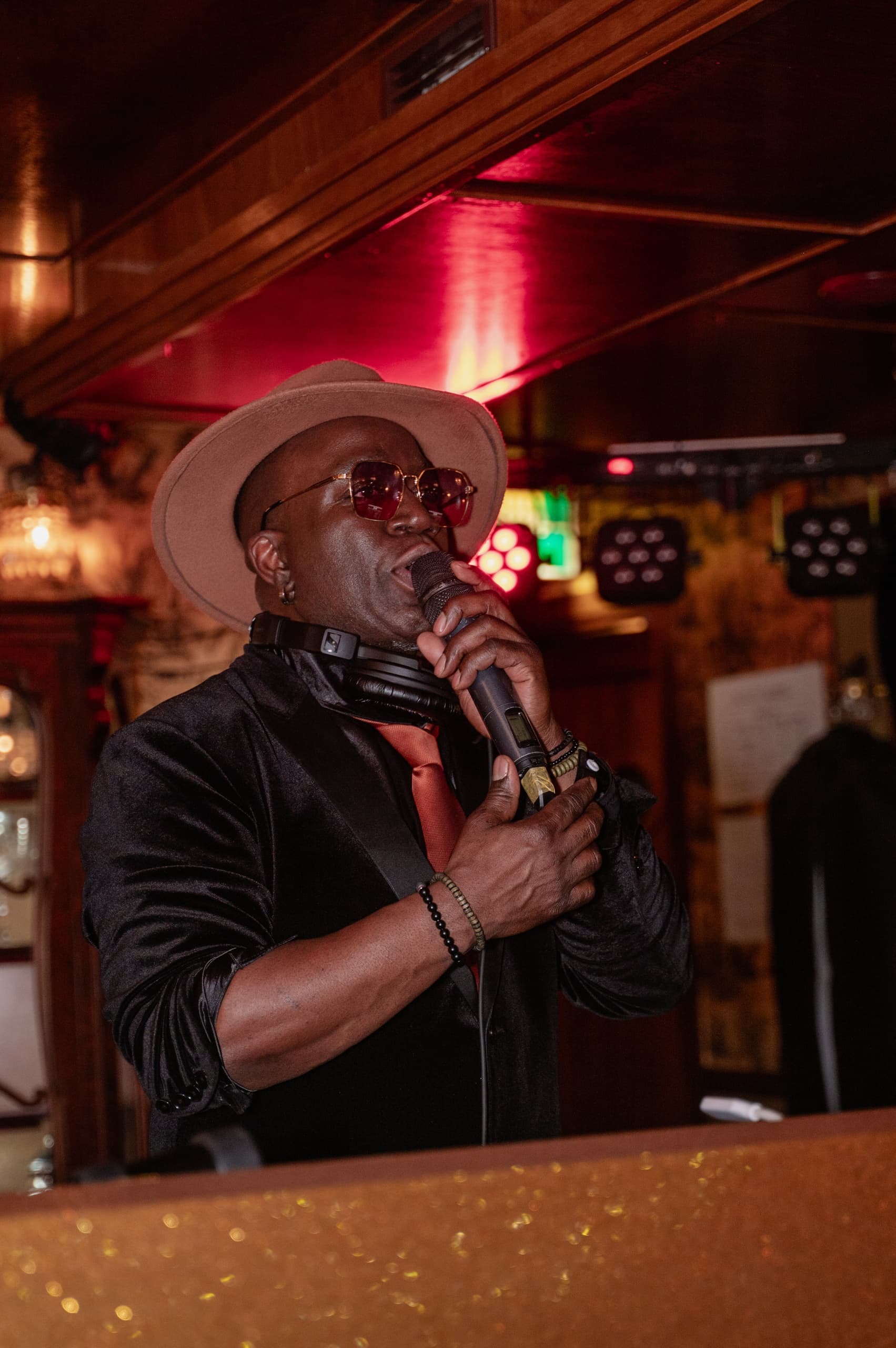 Soul, Funk & Gospel Cruise on Amsterdam's Canal Ring with Dillon Lewis photo 2