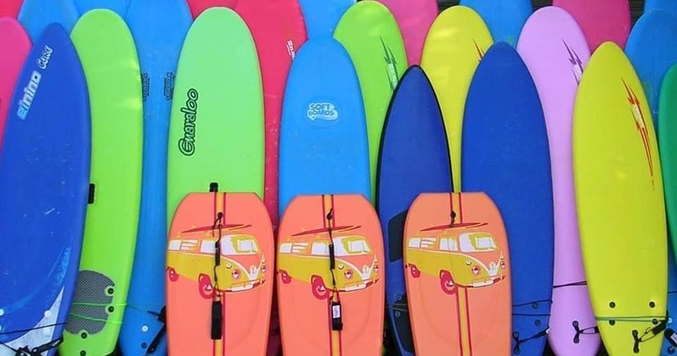 Ride the Waves: Group Surfing Lessons on Caloundra’s Beaches
