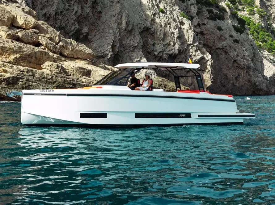Skippered DeAntonio36 Day Charter from Port d'Alcúdia — 11.5m Private Boat to Mallorcas Hidden Coves