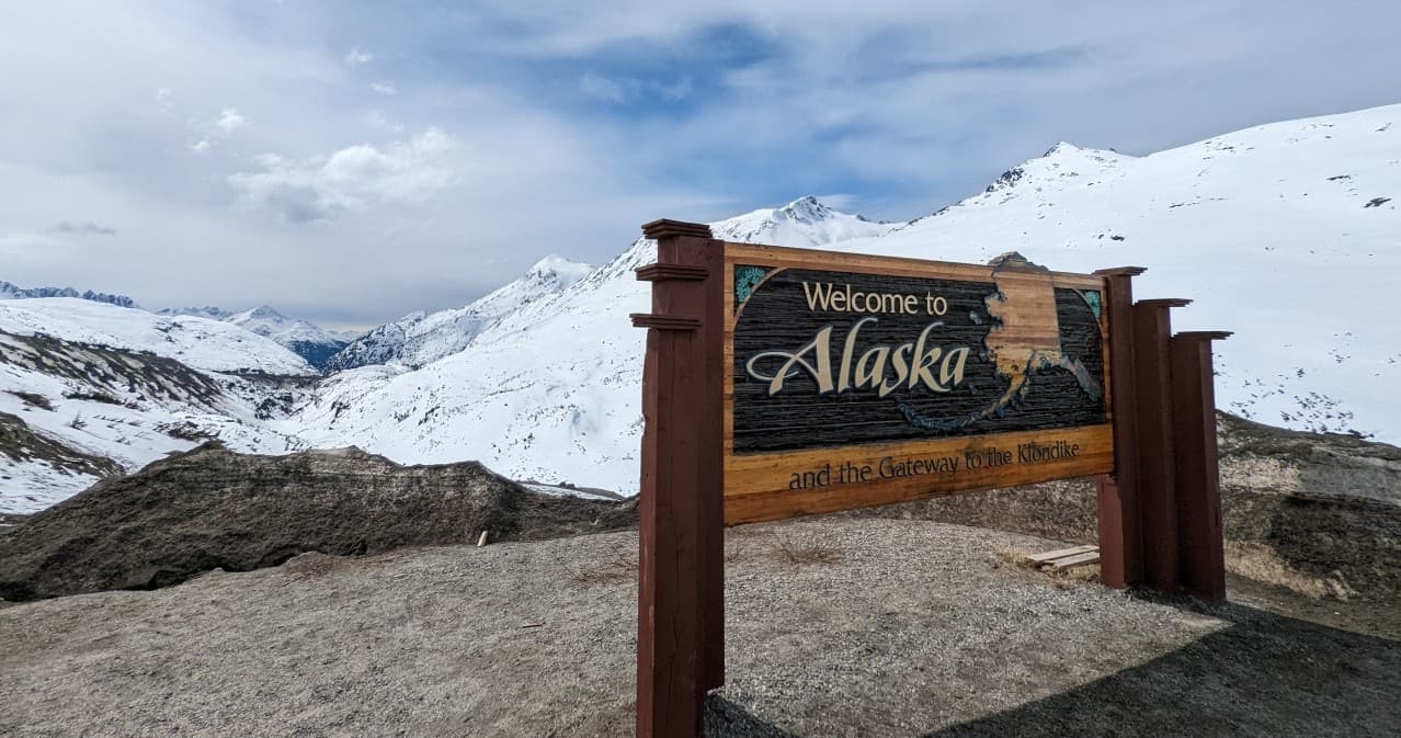 Skagway City & Summit Excursion with Skagway Tours