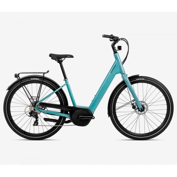Urban E-Bike Rental in San Sebastián with Basque Country Cycling