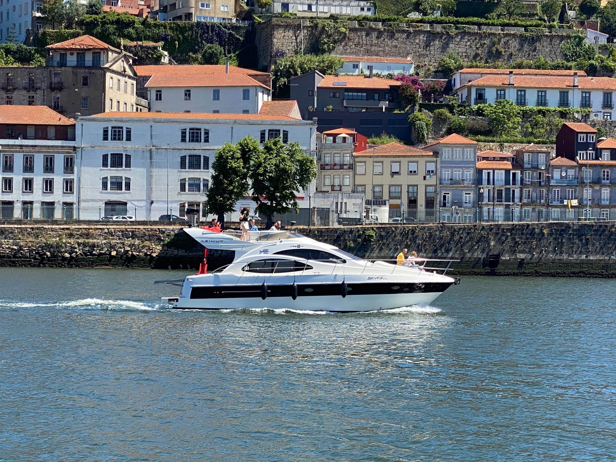 Yacht Birthday Party on Douro River with Sailing 360