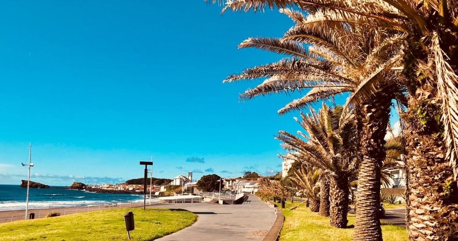 Water Activities: Circuito PRAIAS in Ponta Delgada