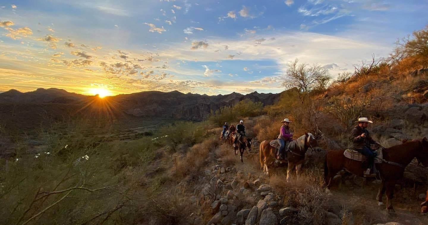 2 Hour Sunset Horseback Ride in Mesa, Arizona