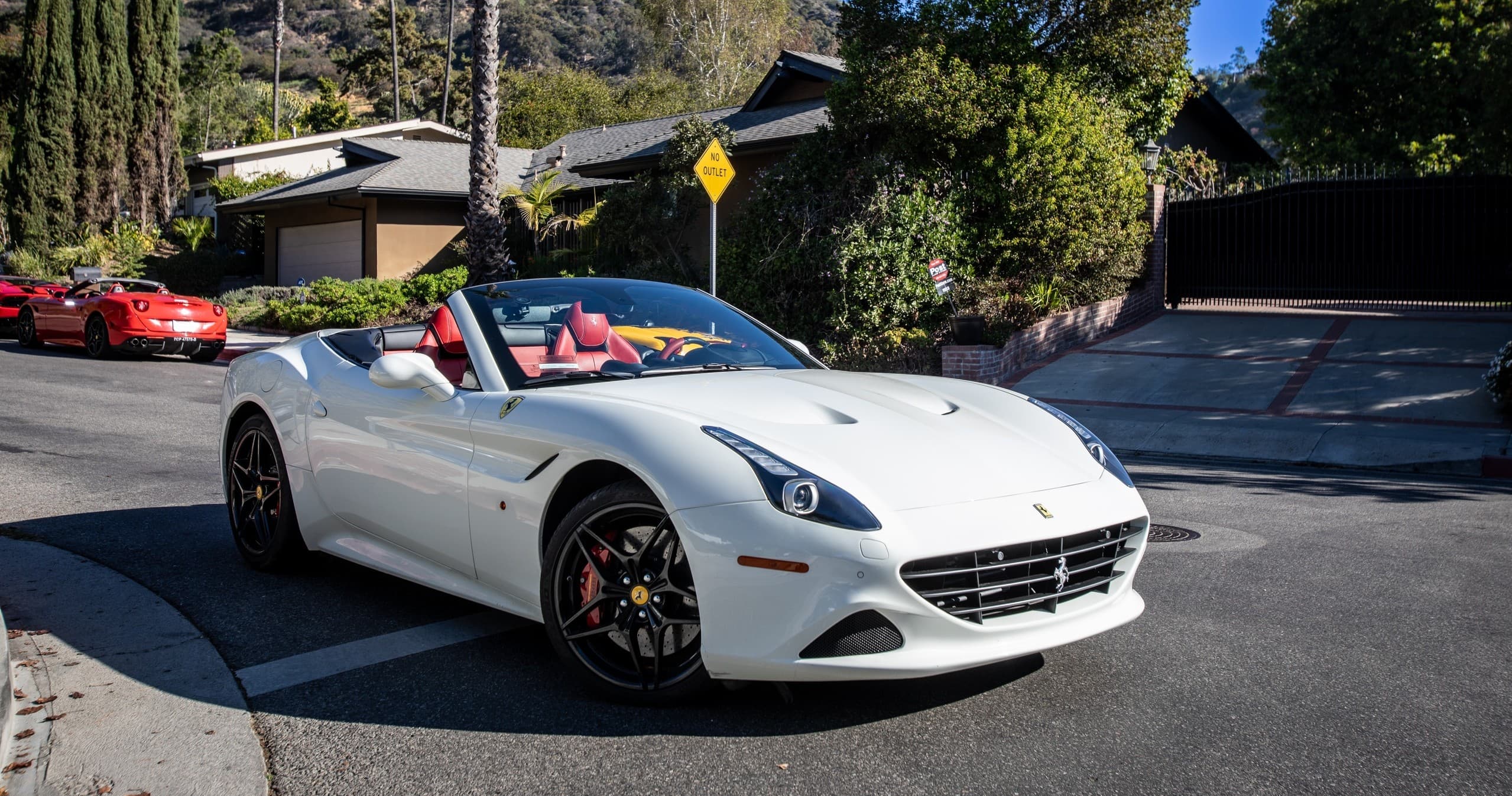 50-Minute Ferrari California T Experience on San Francisco's Embarcadero