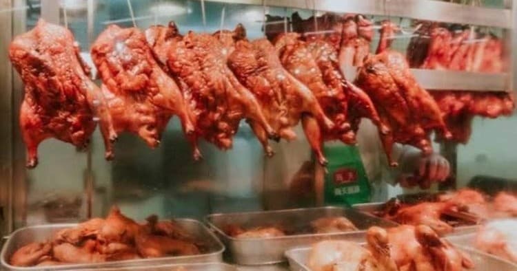 Cultural Walking Tour of Montreal's Chinatown with Round Table Tours