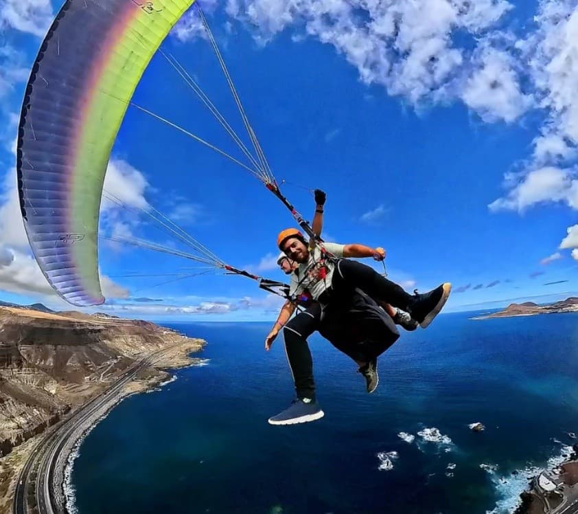 Paragliding and Tapas: Fly Gran Canaria’s Cliffs from Telde