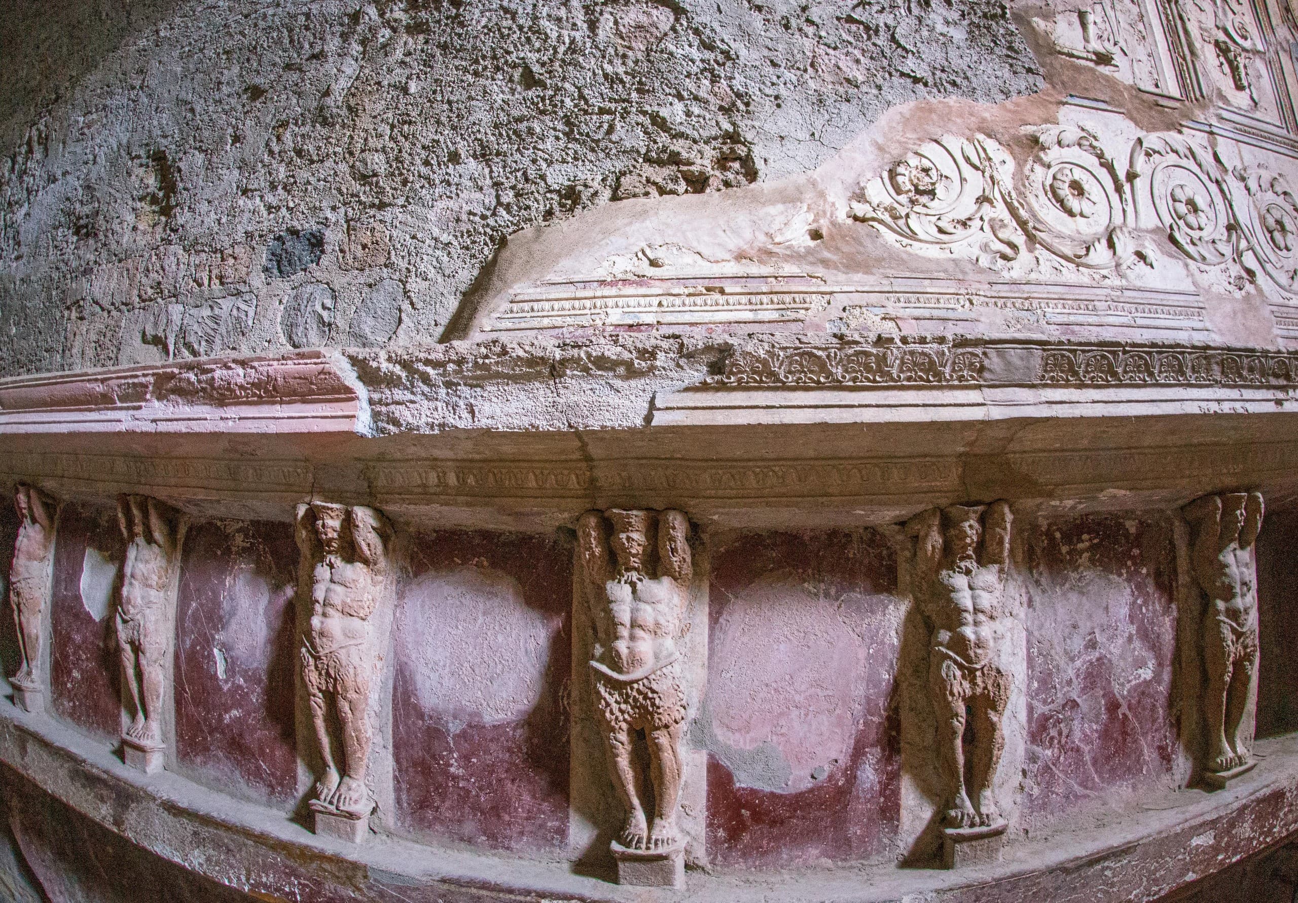 Herculaneum: Walk Ercolano's Ash-Frozen Streets and Ancient Baths photo 1