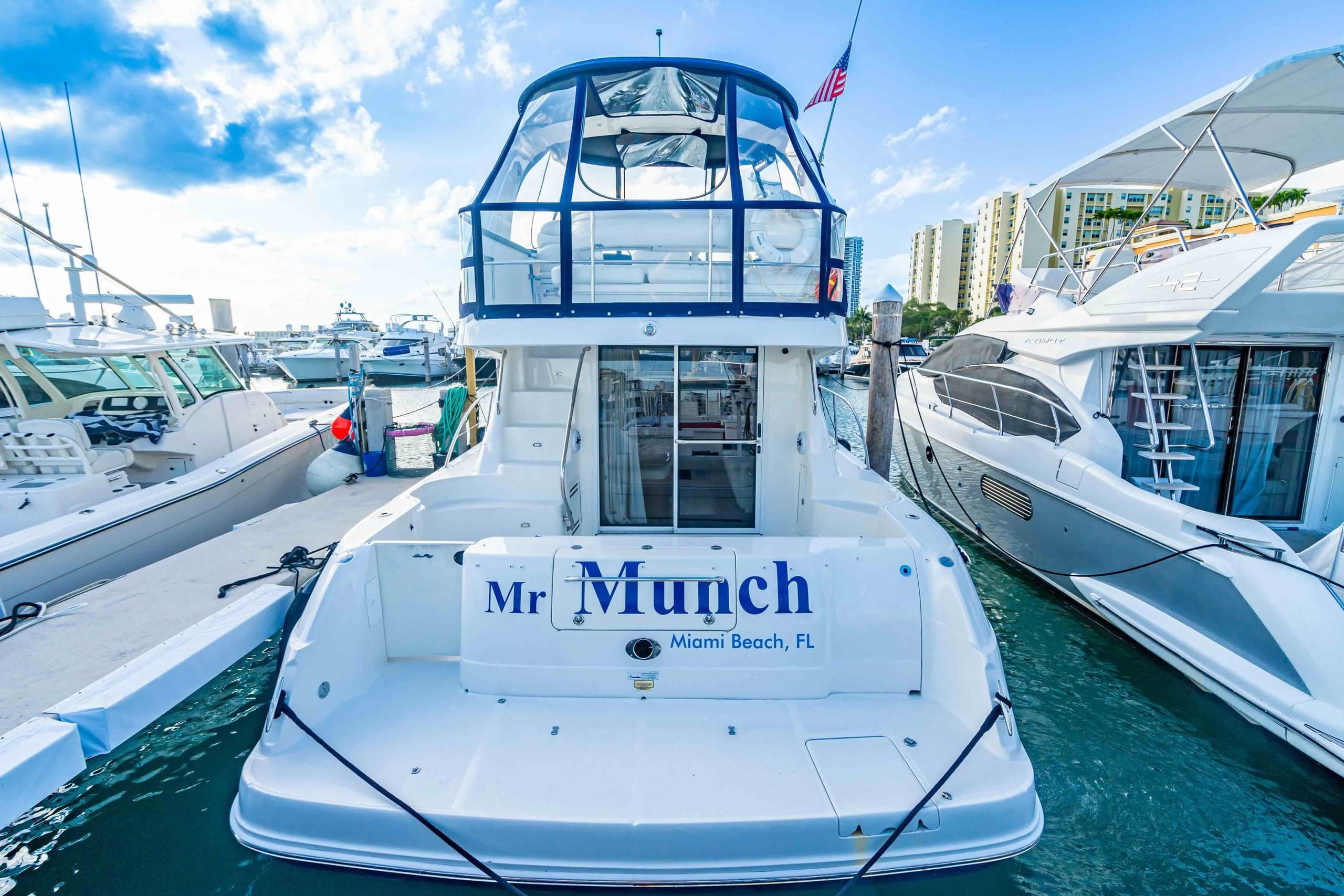 Miami Yacht Experience with Miami Boat Experts’ 50' SEARAY