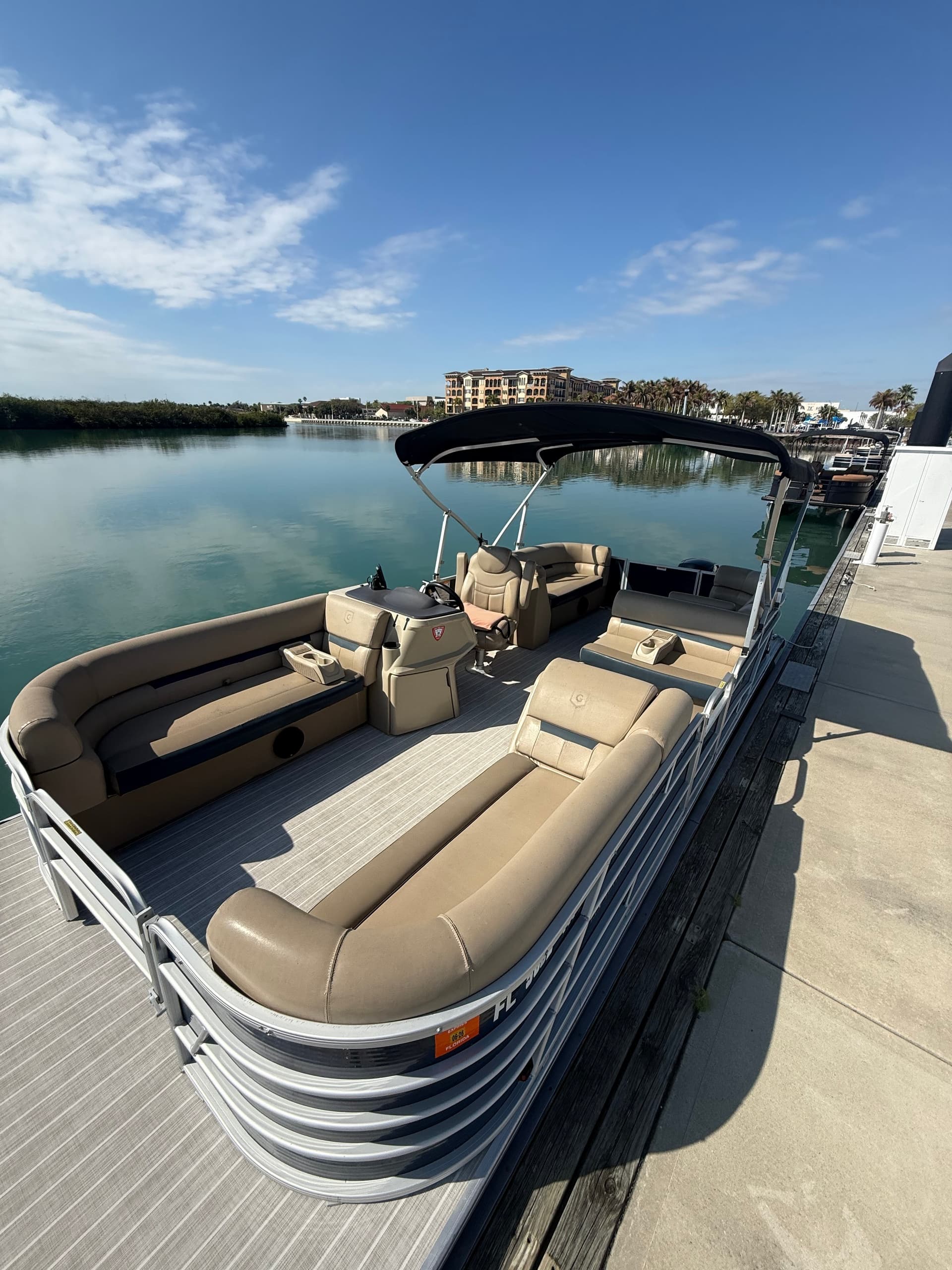 Sweetwater 23' Tri Toon Rental in Fort Pierce — Intracoastal Pontoon Charter