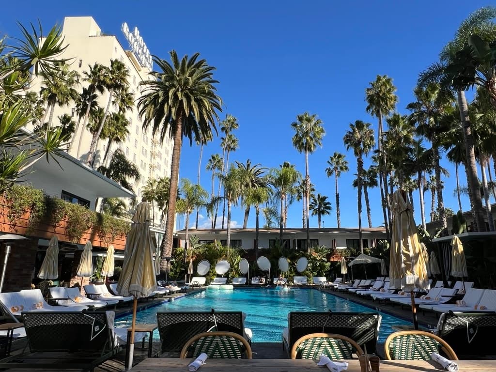 Private Gourmet Hollywood Walking Food Tour in Los Angeles